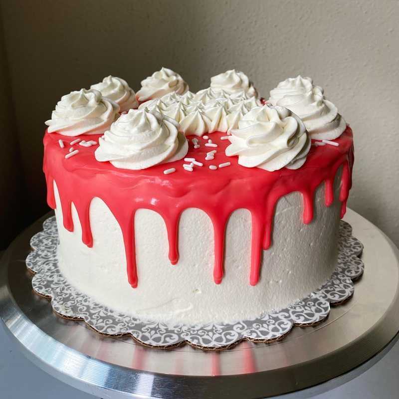 red velvet, the regal cake color